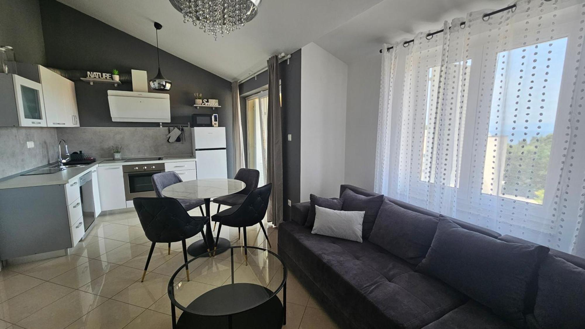 Apartman Moris *